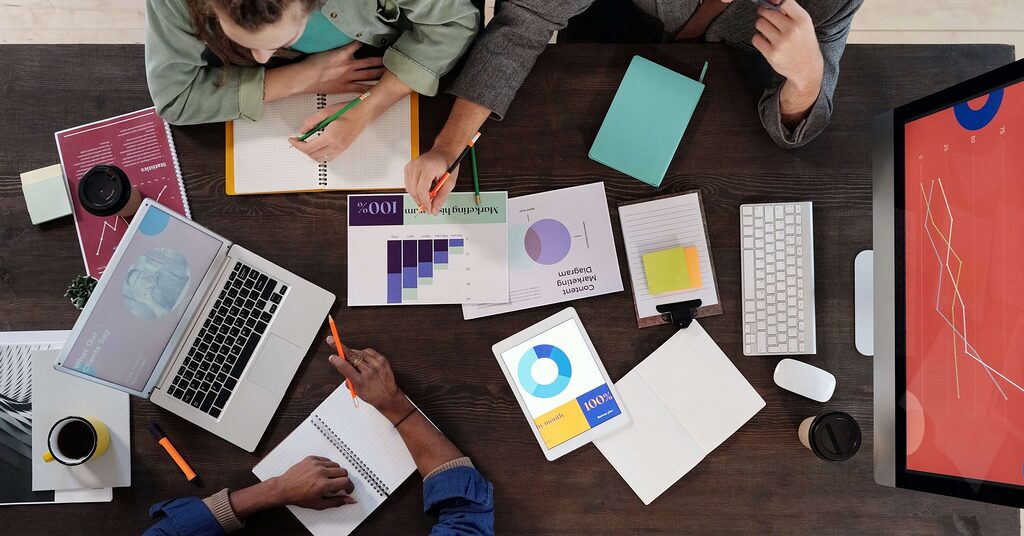 outsourcing finance and accounting help CFO’s