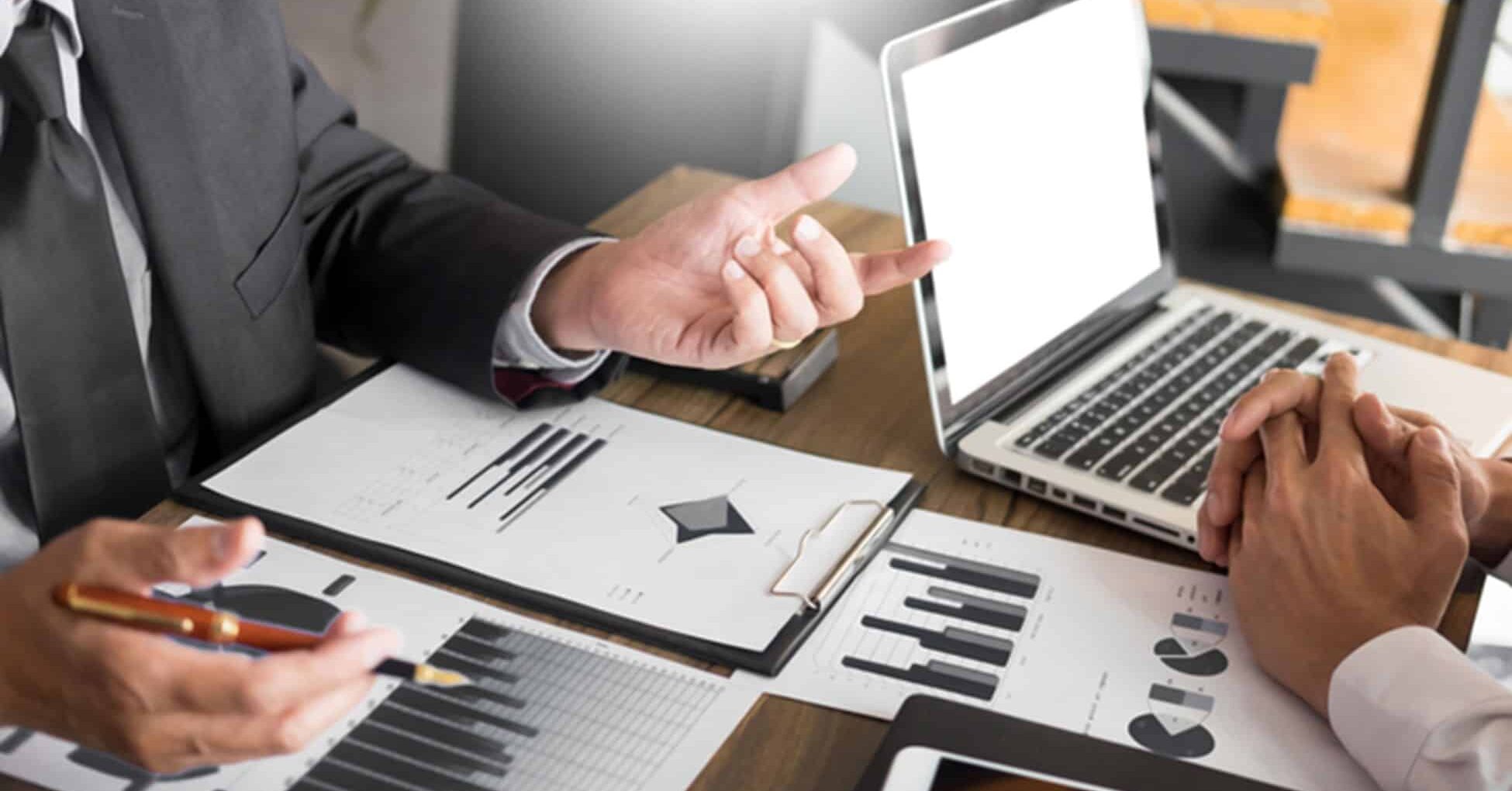 when to outsource accounting services for mnc